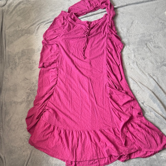 Pink Ruffled Dress - Picture 2 of 2